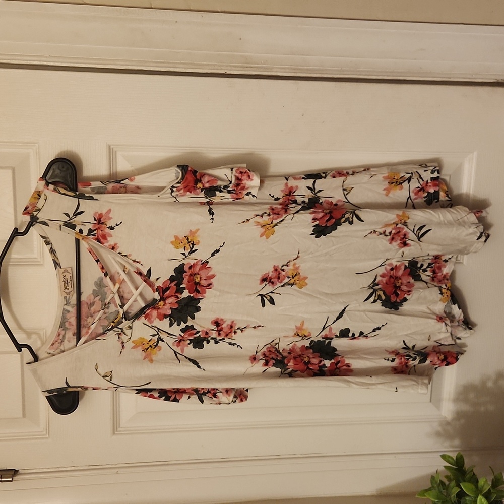 Gemstone Floral Maternity Top (Small)